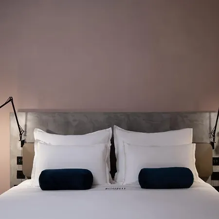 Rosselli Ax Privilege