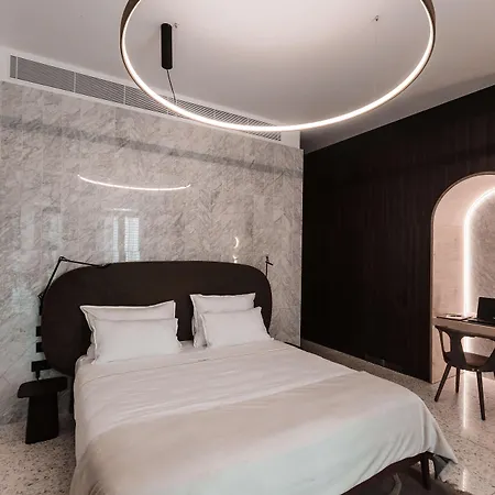Rosselli Ax Privilege 5* La Valeta