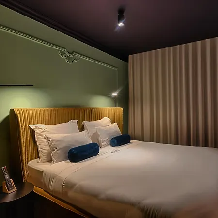 Rosselli Ax Privilege 5* 발레타