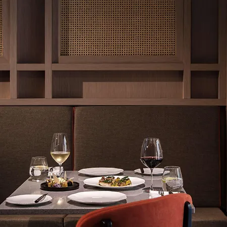 Rosselli Ax Privilege ホテル