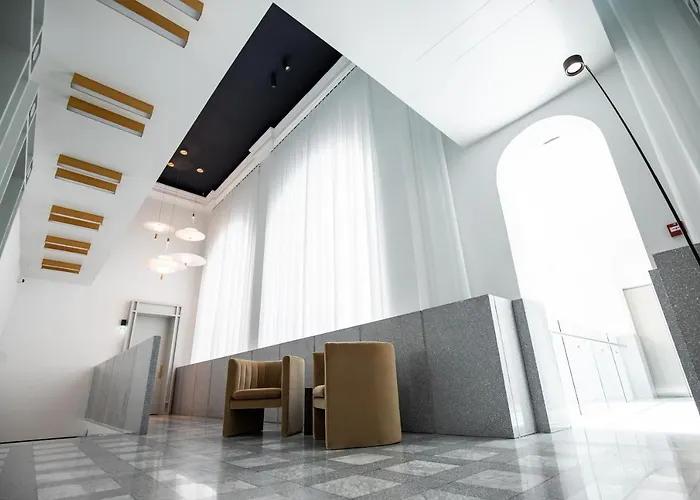 Otel Rosselli Ax Privilege